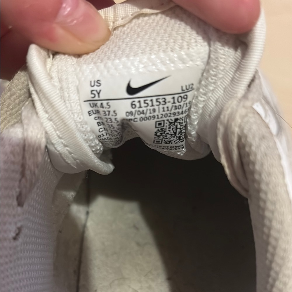 Kids White Nike Sneakers - Picture 3 of 4